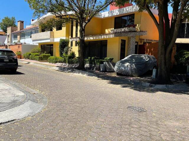 #80 - Casa para Venta en Huixquilucan - MC